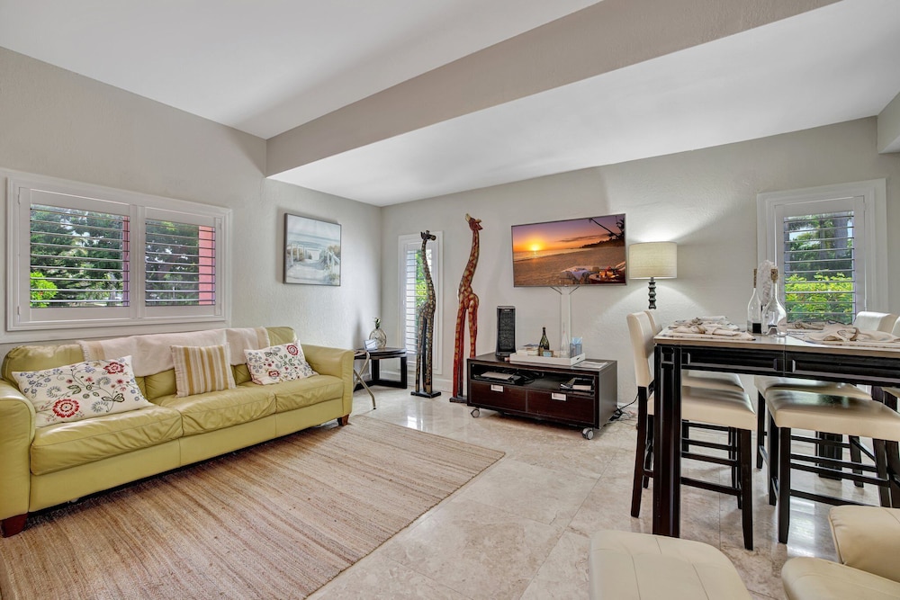 Economy Loft, 1 Bedroom, Non Smoking, Balcony