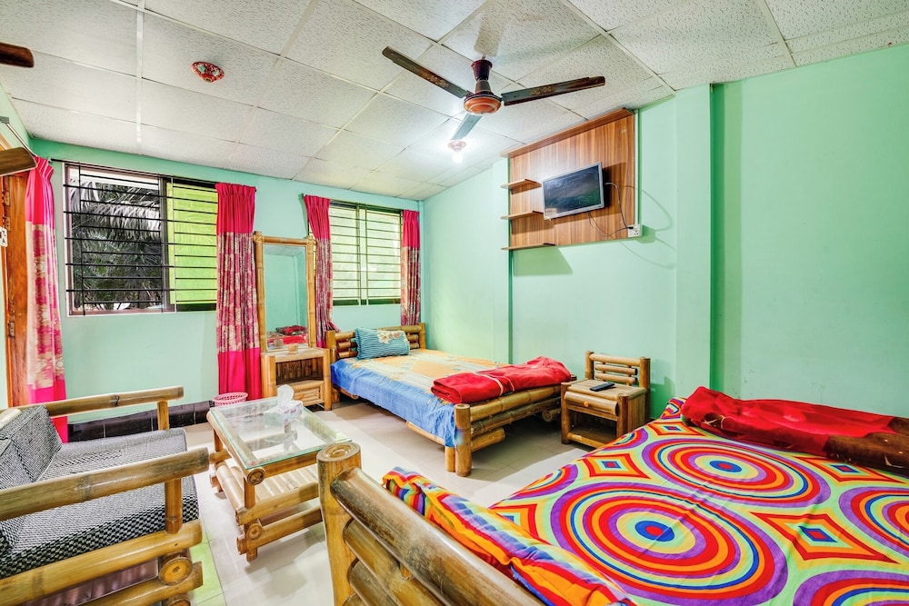 Deluxe Quadruple Room