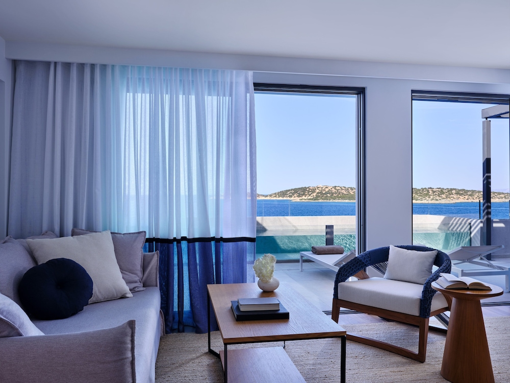 Suite, 1 Bedroom (Private Plunge Pool)