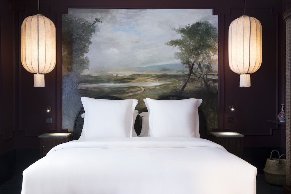 Hotel Monte Cristo bedroom photo
