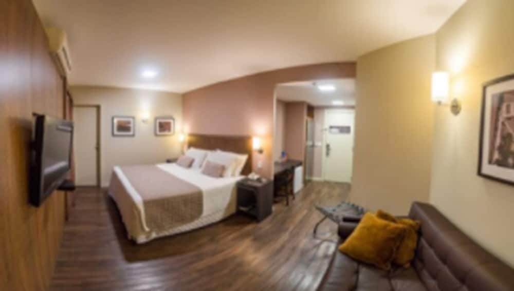 Deluxe Room, Multiple Beds, City View - Photo 5