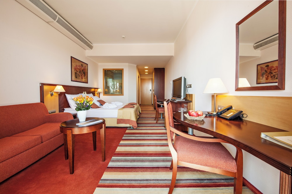 Comfort Room, Balcony photo 3