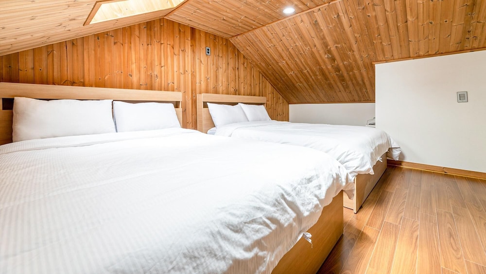 Basic Room, 1 Bedroom (andolorem pension) - Photo 5