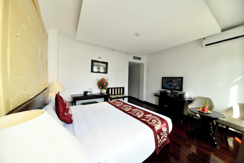 Deluxe Double Room, Balcony, City View — the supplier's photographs — photo 2