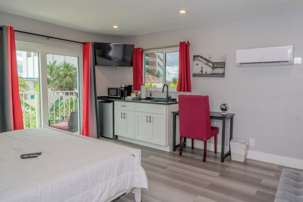 Premium Single Room photo 2
