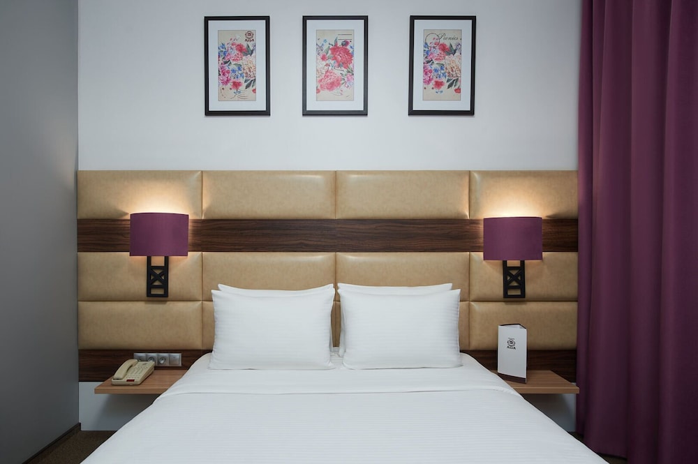 Basic Studio, 1 Queen Bed, Non Smoking
