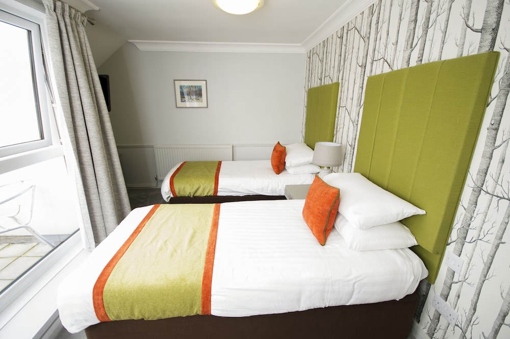 Classic Twin Room photo 1