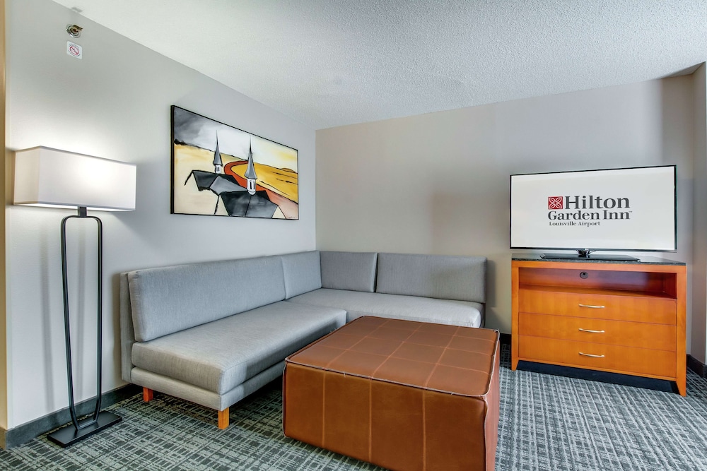 Deluxe Room, 1 King Bed, Non Smoking - Photo 4