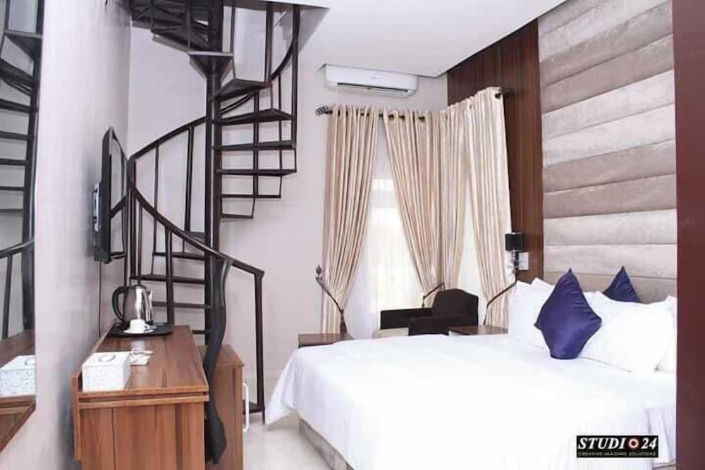 Classic Room, City View photo 3