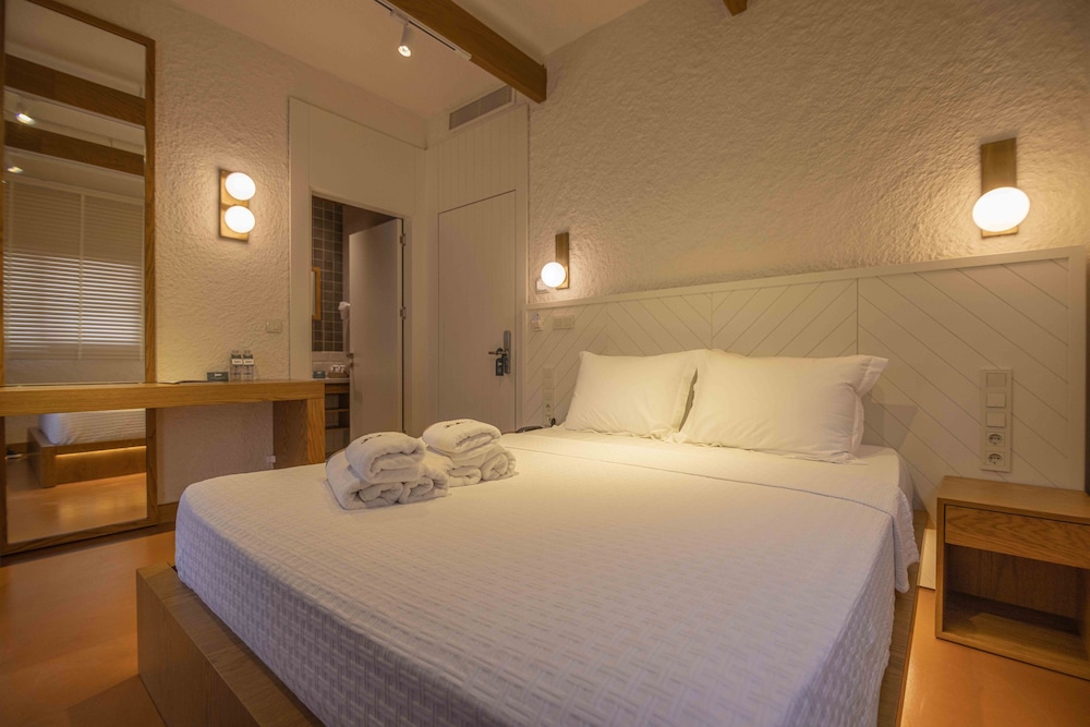 Standard Room - Photo 8
