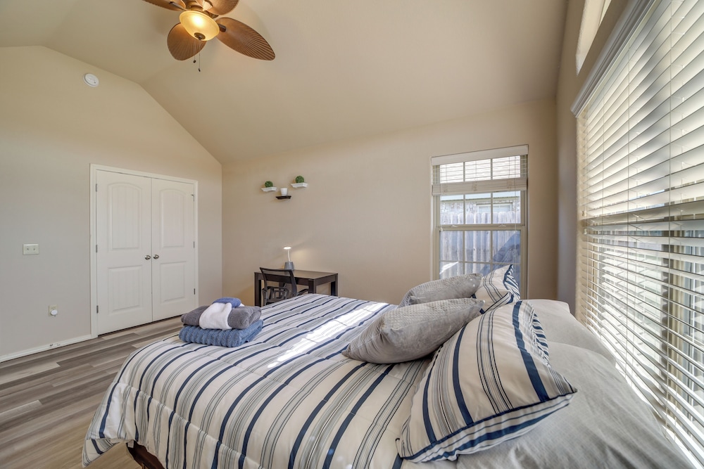 House (4 Bedrooms) photo 1