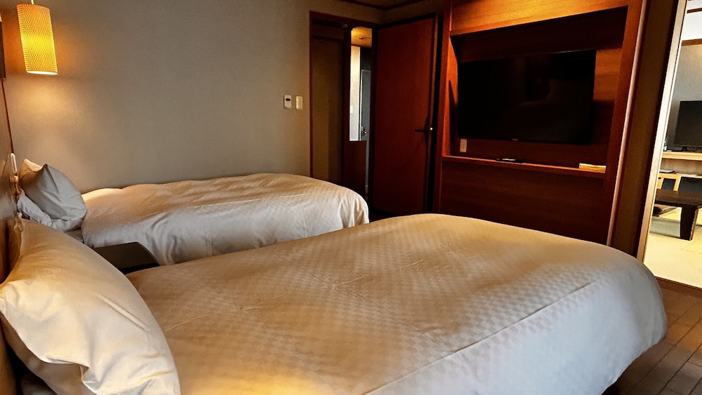 Japanese Western-Style Room with Beds, Non smoking photo 3