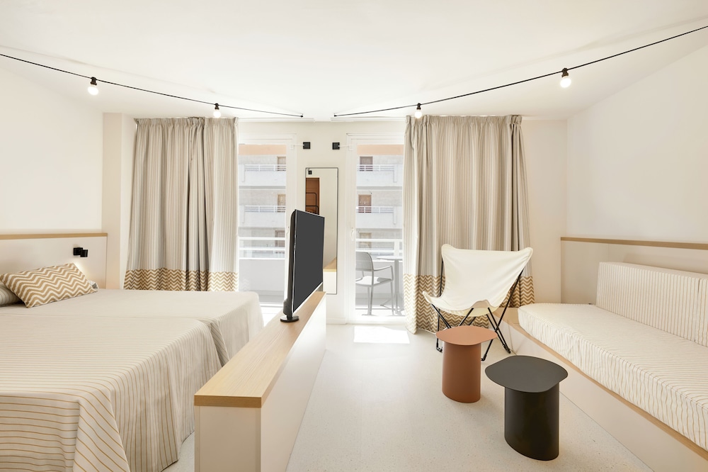 Loft, 2 adults (Bed & Unlimited Brunch)