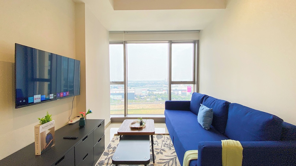 Apartment photo 2