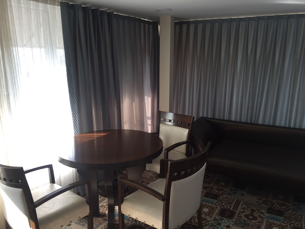 Deluxe Double Room photo 2