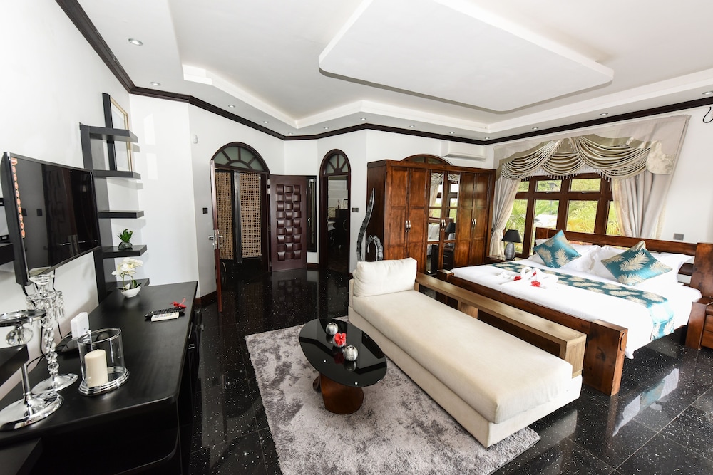 Deluxe Suite, Sea View