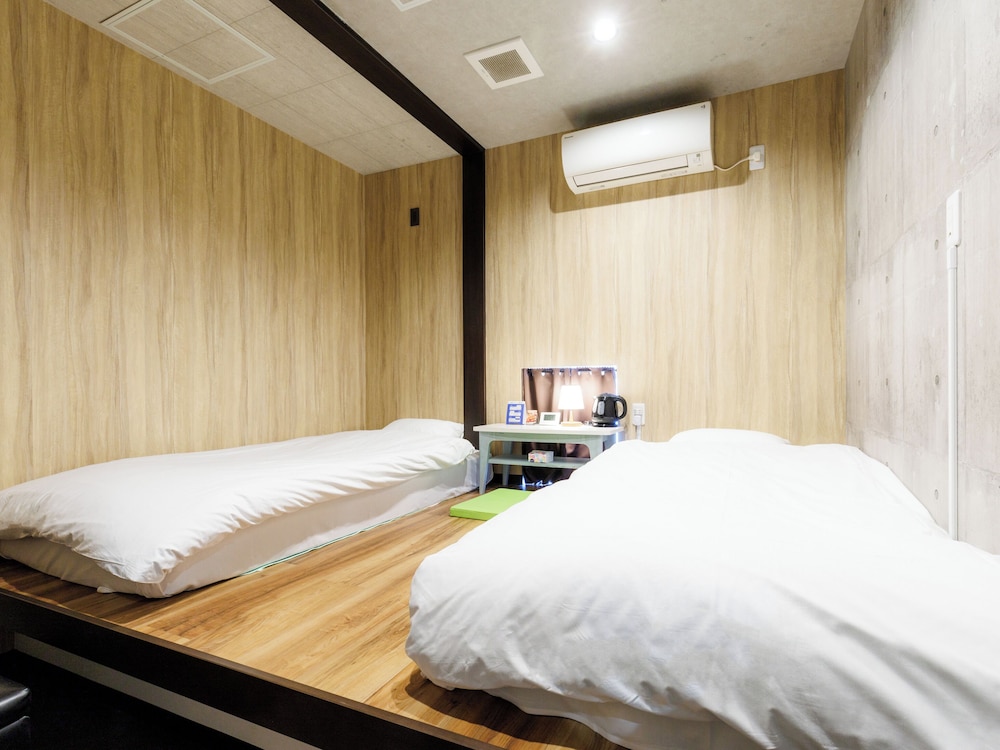 Twin Room, Non Smoking