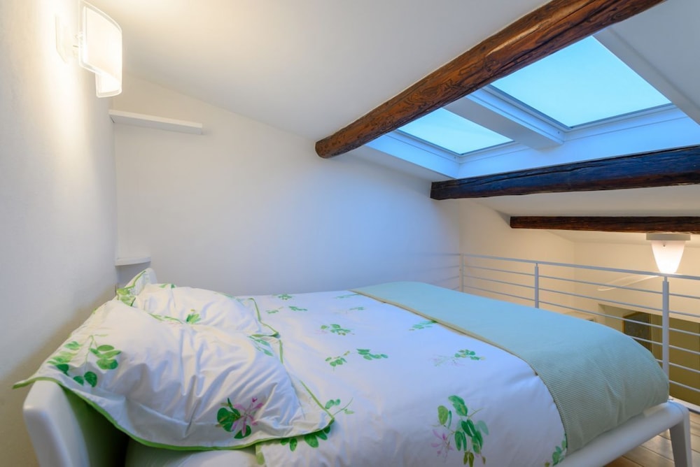 Duplex, 1 Bedroom