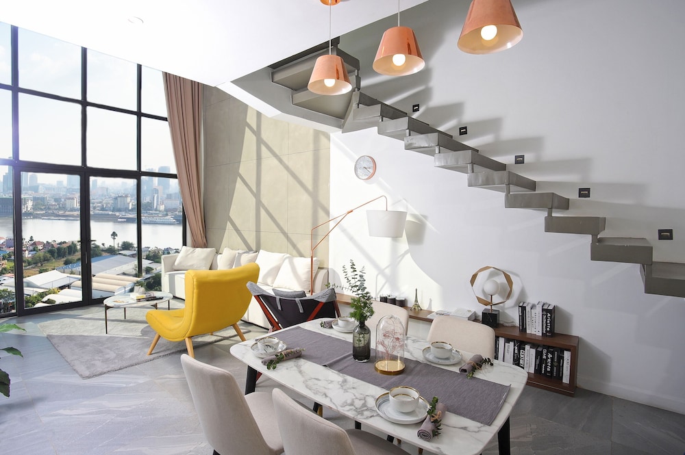 Penthouse, 2 Bedroom Suite - Photo 1
