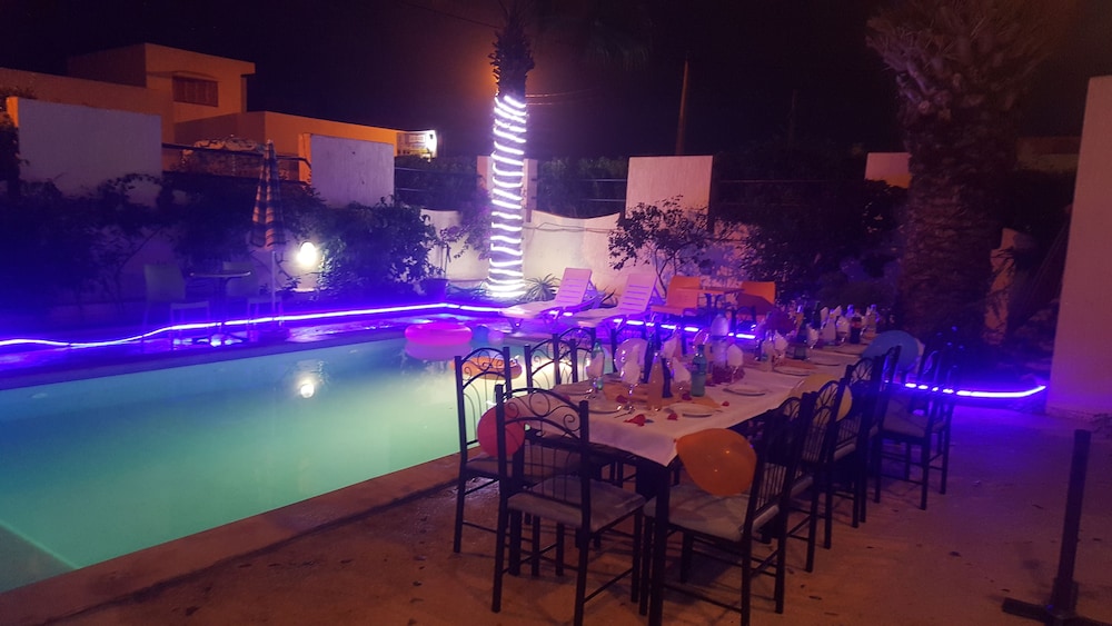 Deluxe Double Room, Non Smoking, Pool View photo 3