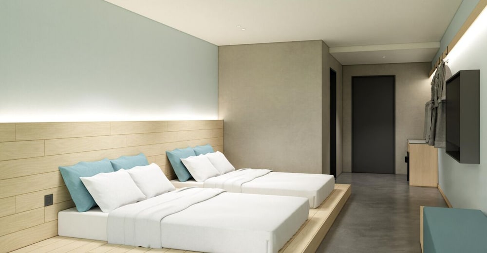 [Only Foreigner] Visit Korea Giveaway - [25-year renewal] Signature Super Twin (low-floor bed)