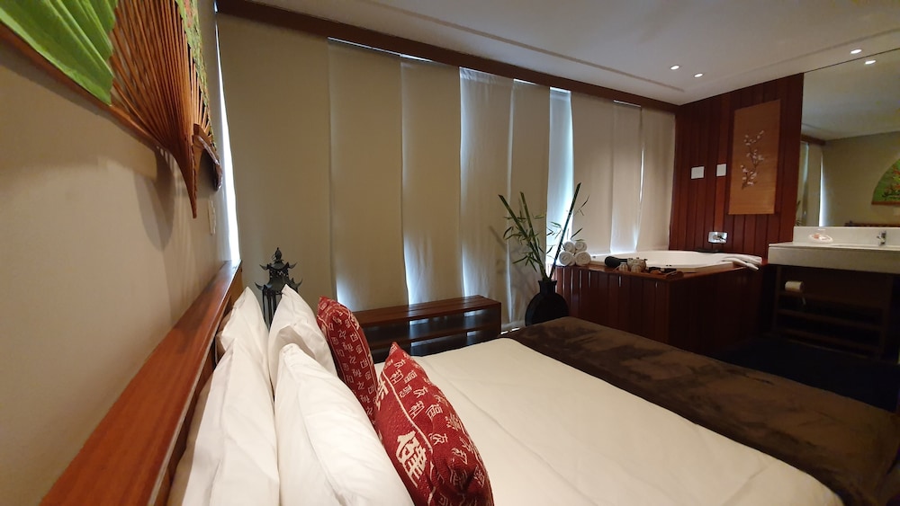 Romantic Suite, Japanese Futon