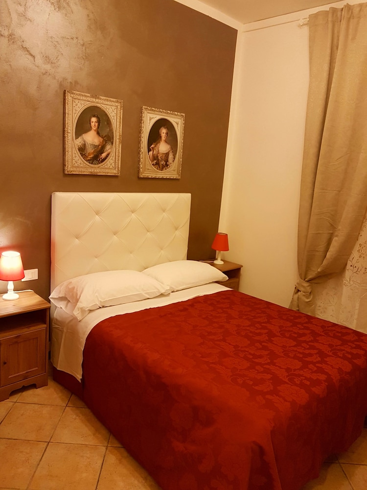 Economy Double Room photo 1