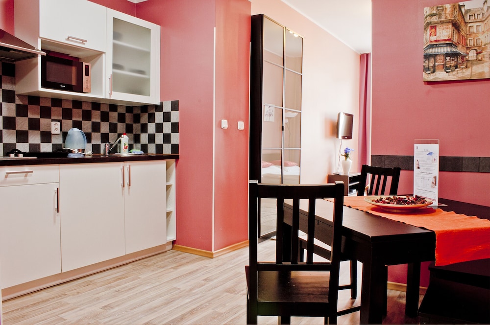 Family Apartment - Photo 14