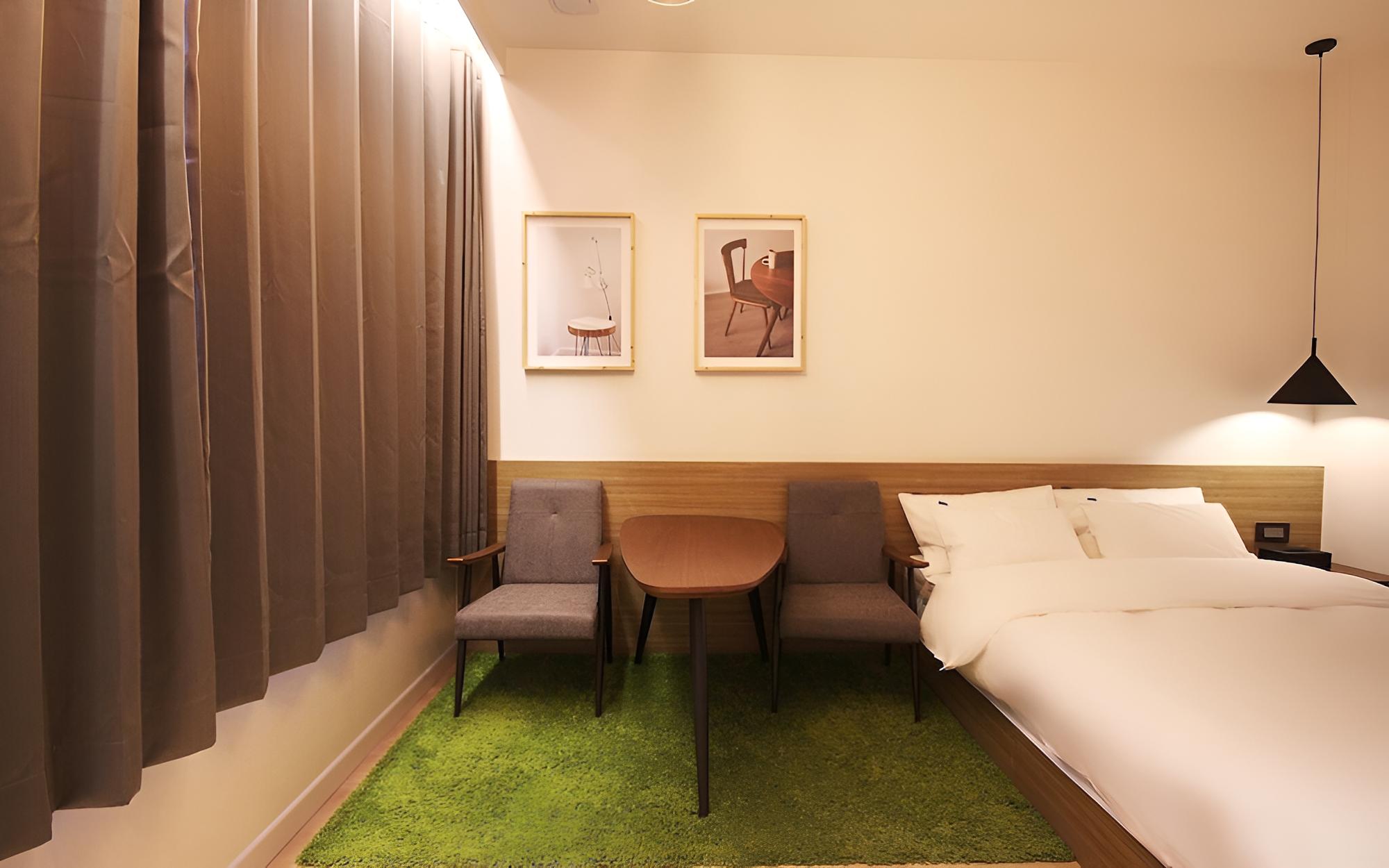Room (Premium - Walkie Special (No Parking)) - Photo 7