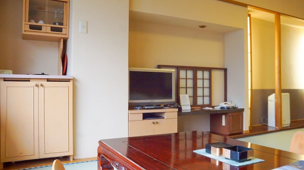 Japanese Style Twin Bed Room, Lake View, Non Smoking photo 3