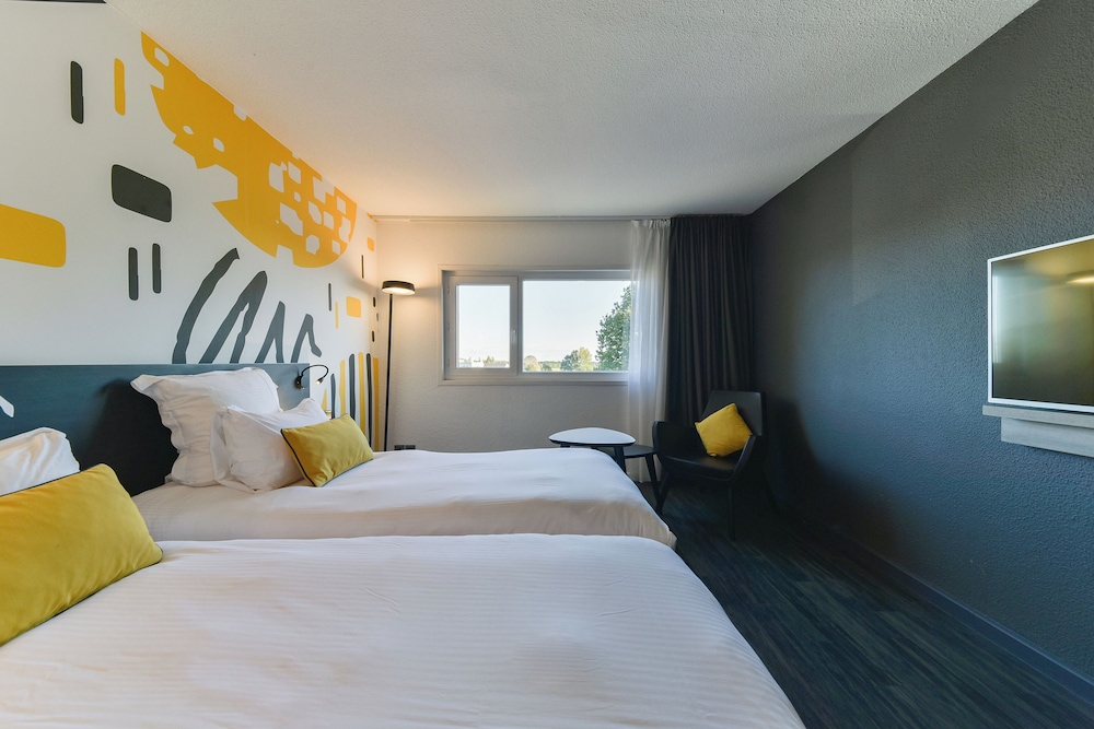 Superior Room, 2 Twin Beds - Photo 1