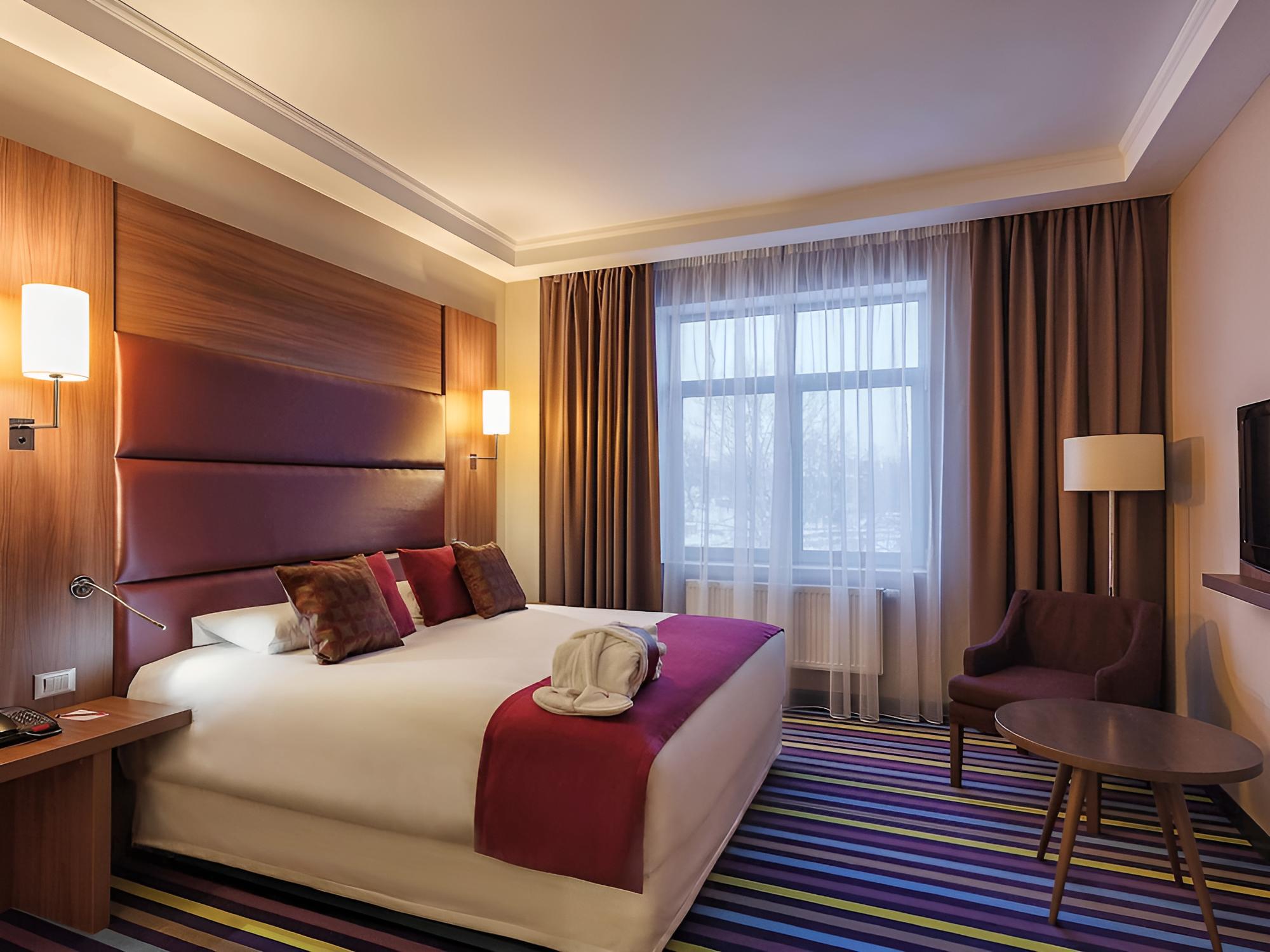 Privilege, Superior Room, 1 Queen Bed photo 2