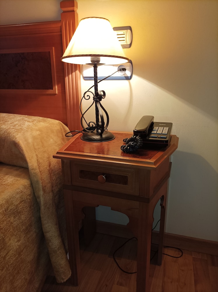 Double Room, 2 Twin Beds, Terrace, Mountain View - Photo 2
