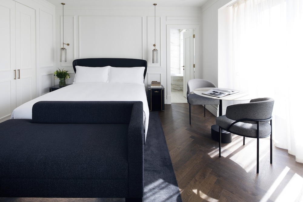 Premium Room, 1 King Bed (Cityside)