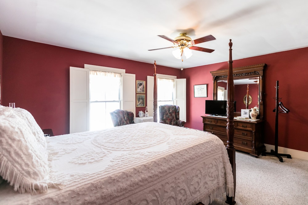 Annie Laurie Room photo 3