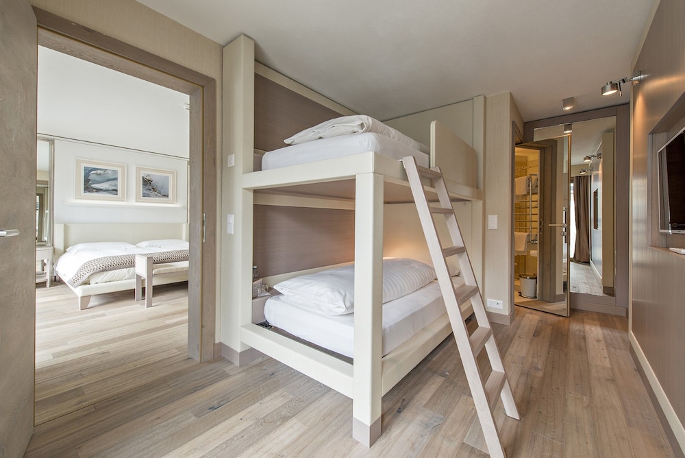 Family Room with Bunk Bed