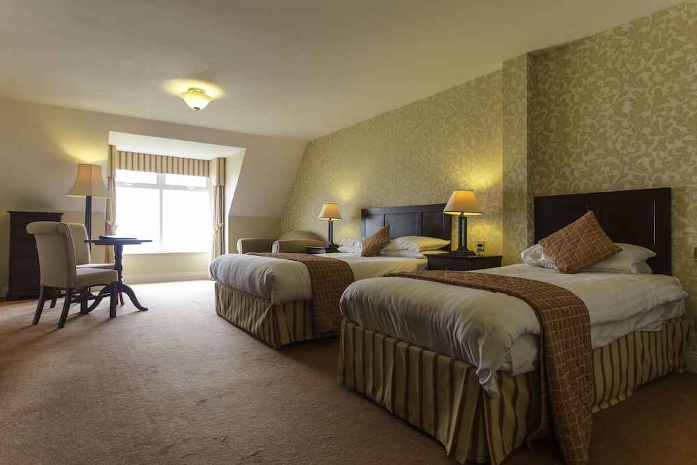 Standard Twin Room - Photo 1