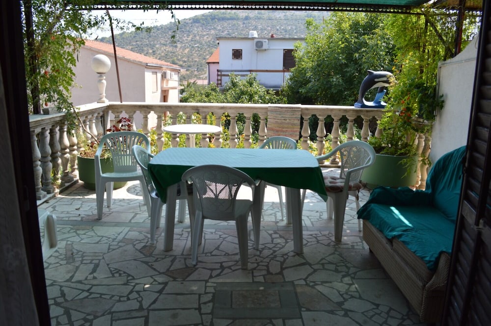 Apartment (Mio - 100 m from beach - A2(4+1))