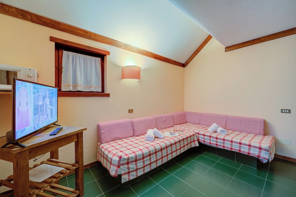 Family Studio, Mountainside (Grange Hike & Ski - 14D Sestriere) photo 2