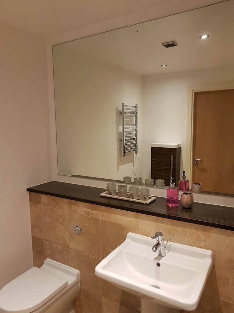 Family Room - Photo 11