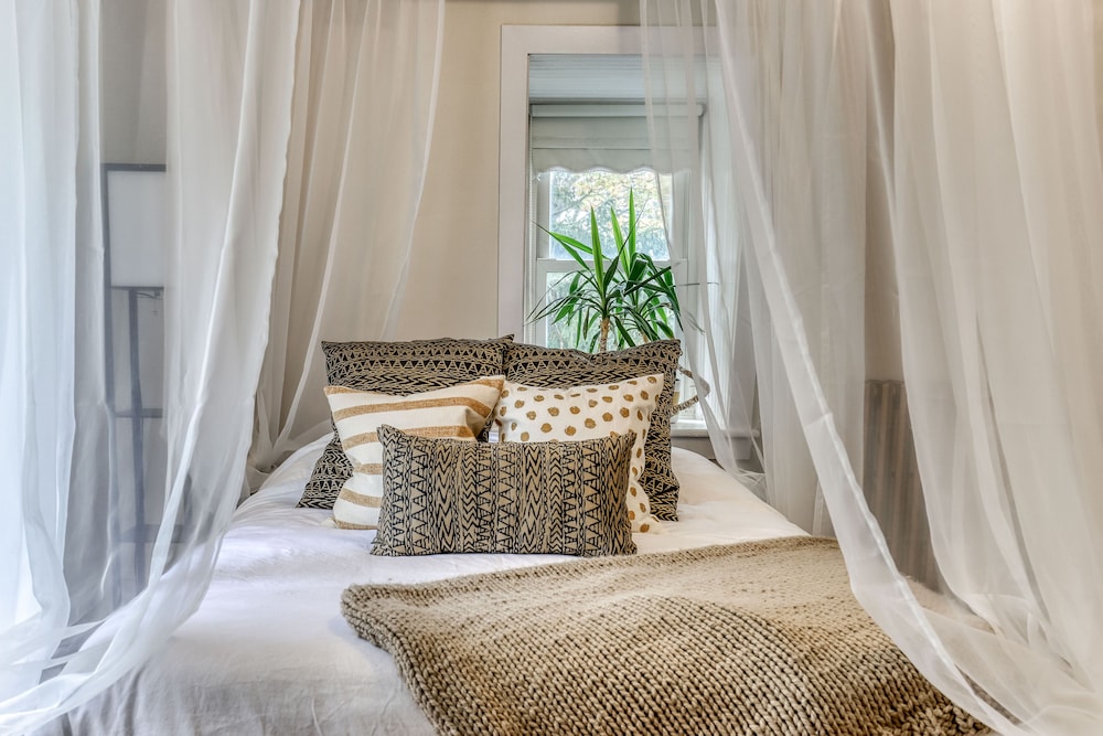 Africa Room