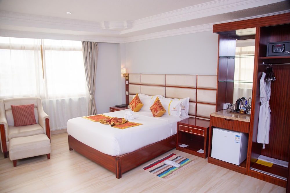 Diplomatic Suite photo 1