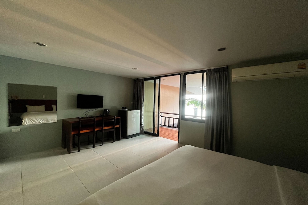 Standard Double Room, Sea View - Photo 26