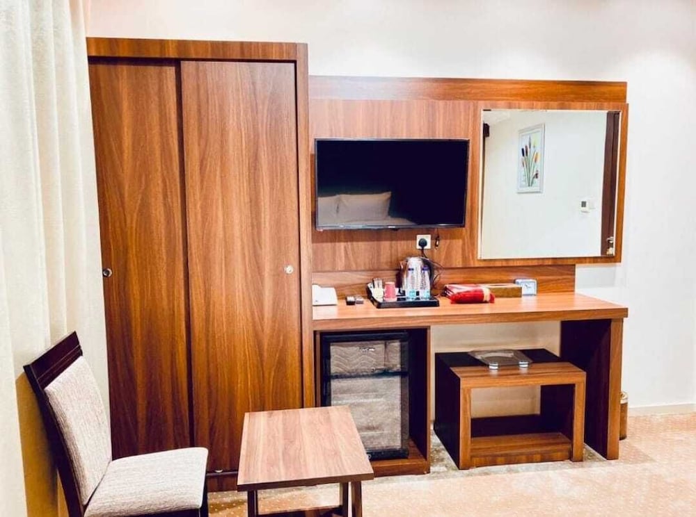 Deluxe Triple Room photo 3