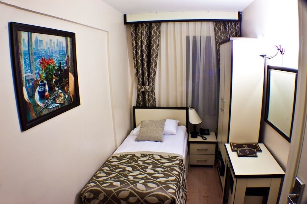 Single Room photo 1