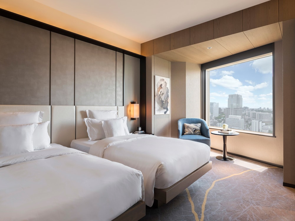 Suite, 2 Twin Bed and 1 King Bed, Club Lounge Access (Miyabi)