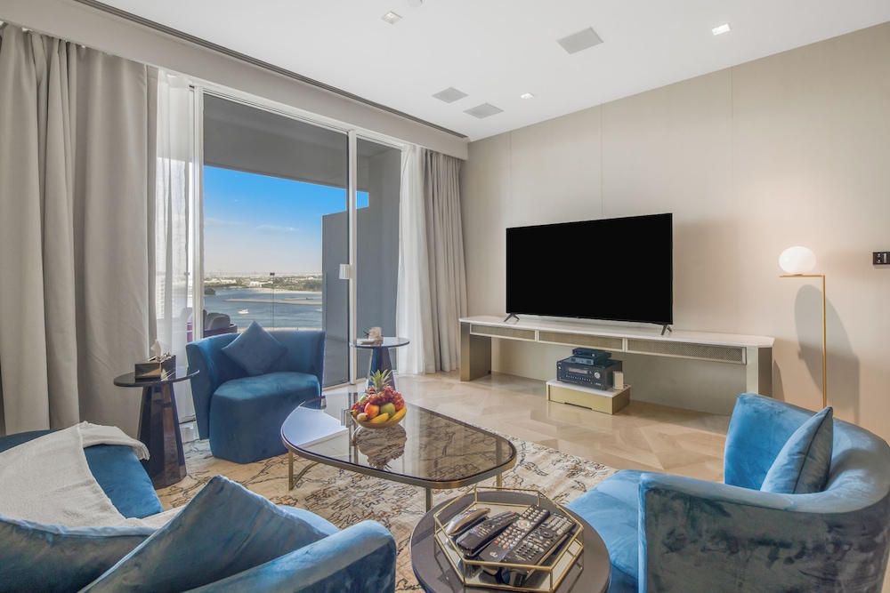 Luxury Apartment, 2 Bedrooms, Non Smoking, Sea View photo 1