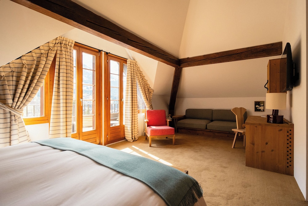 Junior Suite (Attic, Family, Jungfrau View) - Photo 6