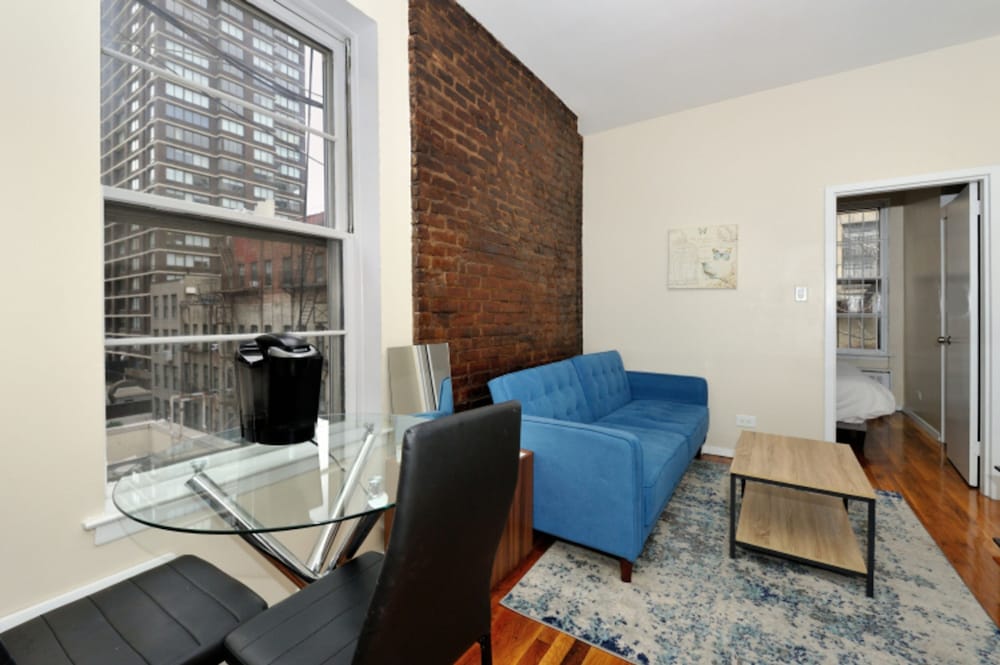 Apartment photo 3
