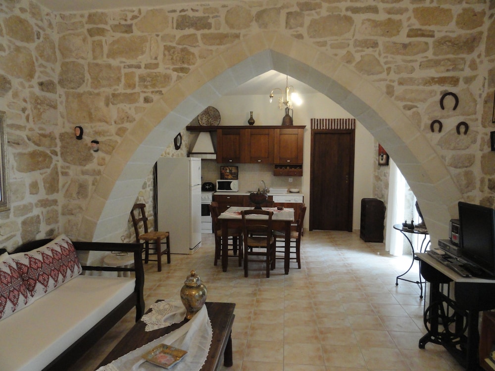 Villa, 2 Bedrooms photo 2